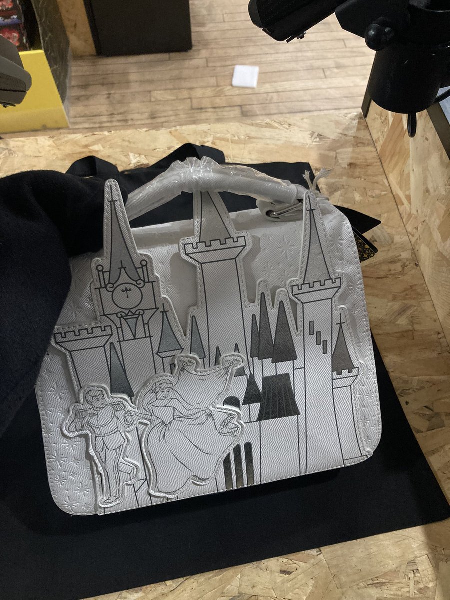 Loungefly bag’s now on sale!!! Our amazing Cinderella and Snow White Loungefly bags are now on sale! come into store today to grab yours before they’re gone! #snowhite #cinderella #loungefly #sale