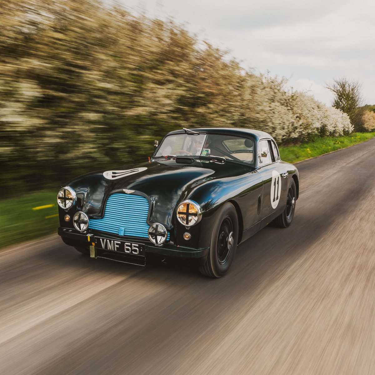 This 1950 Aston Martin DB2 was built for Le Mans – but missed the race. Yet that fact still sells short a storied car with celebrity connections and enormous driver appeal. Emma Woodcock drives it in the November issue: bit.ly/Octane-245 📷 Charlie B