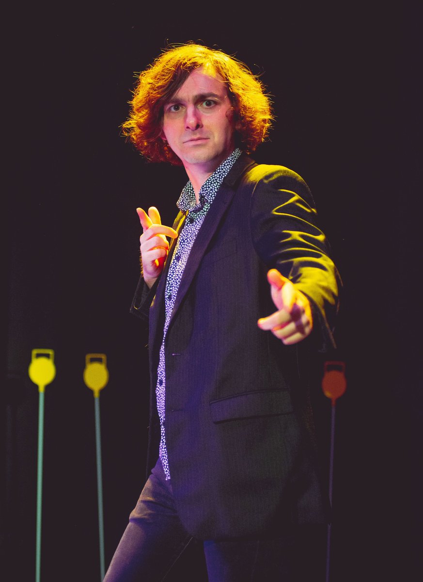 BOOSH!

I've got 2 performances of 'Door-to-Door Poetry: Nationwide' coming up.

26th Oct at @weardalewordfest in St Thomas' Church Hall, Stanhope

27th Oct with @highlights_rural in Helsington &amp; Brigsteer Village Hall, Kendal

Tickets are on the Highlights Rural website ^