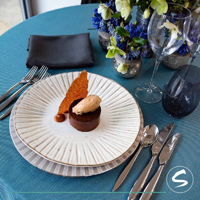 Discover the art of simplicity, where every clean, delicate plate conceals a taste explosion waiting to delight your senses. At Seasoned, we turn simplicity into culinary magic. Prepare for a flavour journey like no other. 

#VenueHire #Caterer #LondonEvents #FineDining