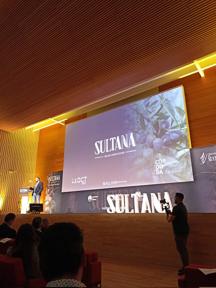 Aquí estamos. Creando la agricultura del futuro, porque estamos tan locos que somos capaces de imaginarla.

#ShapeTheFuture
#Sultana