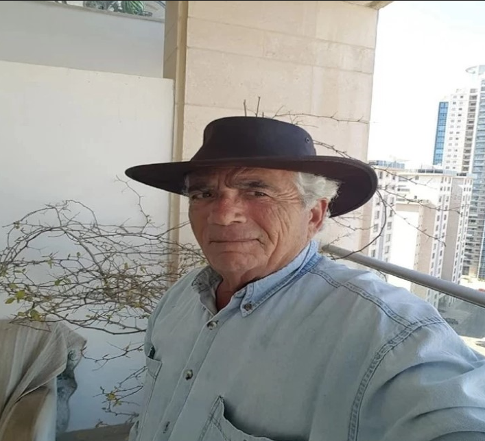 Nieuws podcast van vandaag 11 oktober 2023.
Met vandaag de situatie op dit moment; wat is er de afgelopen uren gebeurt; mijn beschrijving van de gruwelijkheden en alle verdere ontwikkelingen en gevoelens. israelnieuws.nl/post/nieuws-po…