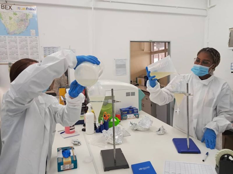 WHO African Region (@whoafro) on Twitter photo 👩🏿🔬Analysis of wastewater allows countries to detect infectious diseases such as #polio, shed in stool. <a href="/WHOAFRO/">WHO African Region</a>, <a href="/gateshealth/">Gates Health</a> & the South Africa´s National Inst. for Communicable Diseases are training scientists across the Region to detect potential polio circulation. Why?👇🏿 👩🏿🔬Analysis of wastewater allows countries to detect infectious diseases such as #polio, shed in stool. <a href="/WHOAFRO/">WHO African Region</a>, <a href="/gateshealth/">Gates Health</a> & the South Africa´s National Inst. for Communicable Diseases are training scientists across the Region to detect potential polio circulation. Why?👇🏿