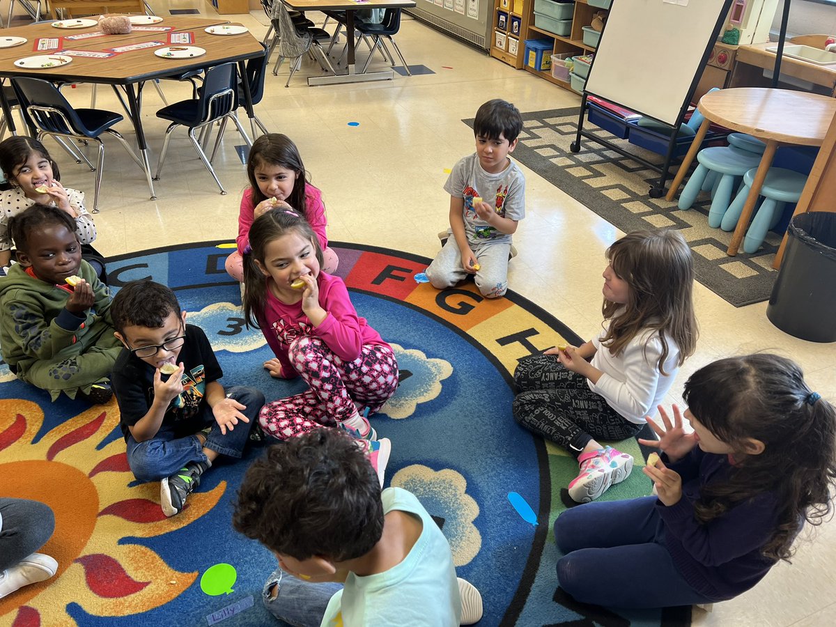 We used our five senses and tasted different things today. Something sour, sweet, salty, and bitter. It was no surprise that the sour lemons were not the favorite but I was proud of everyone for trying them!