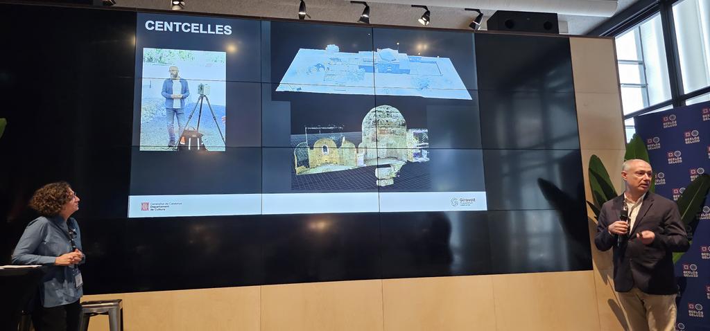 peinadormarta's tweet photo. Introducing @MNATTGN #3D &amp; #Centelles roman complex in #EuropeanaTech2023 with @albertsierra_re @patrimonigencat &amp; @MonicaBorrell @MNATTGN presenten els #models3D del museu i el jaciment de #Centelles al congrés de @Europeanaeu https://t.co/BDt6GWZgK3