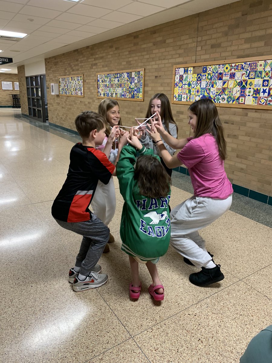 Web_Hart's tweet photo. WEB Wednesday! Challenging straw activity and “What’s Your Favorite” to start the day!! @RCSHartMS https://t.co/qMnMUv1rPZ