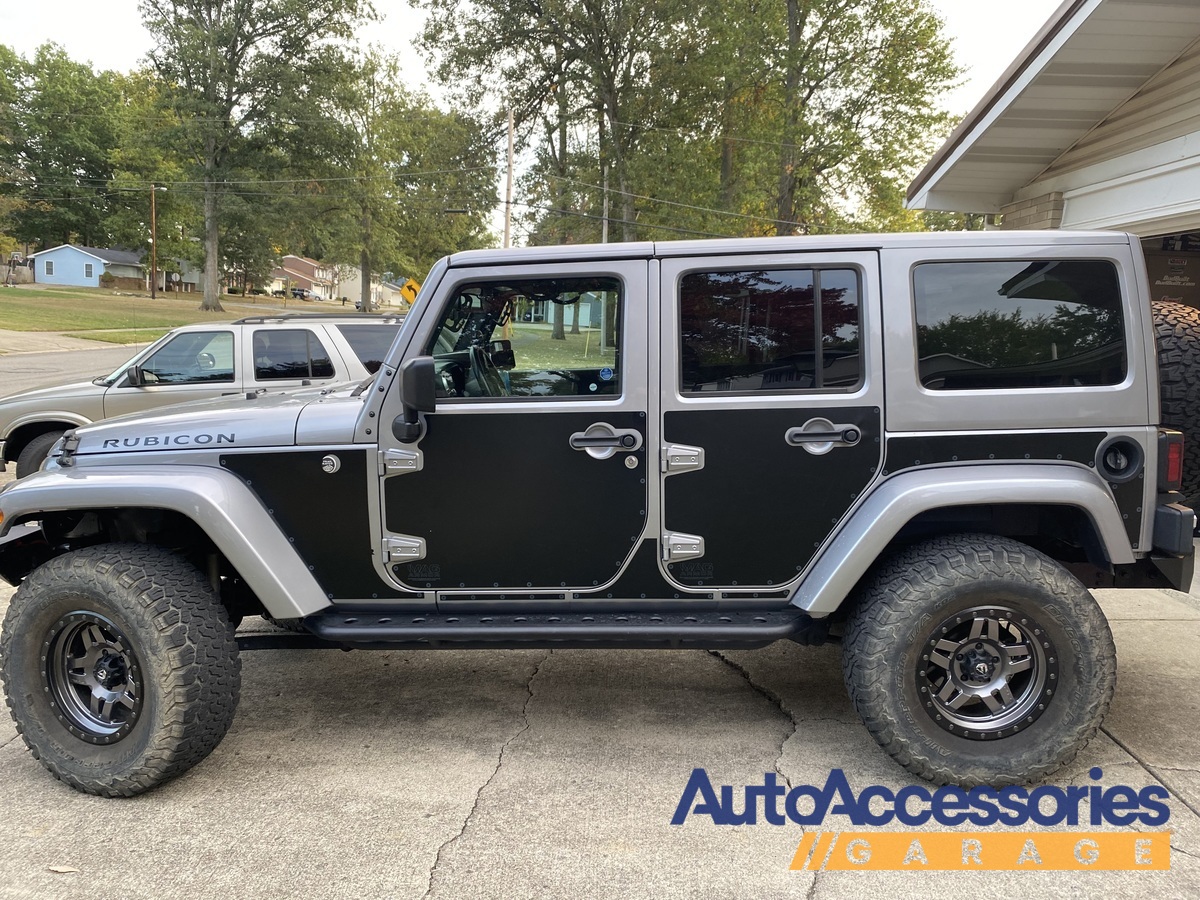 Donald from Ohio is looking great with his new Smittybilt MAG Body Armor #JeepWrangler #ItsaJeepThing