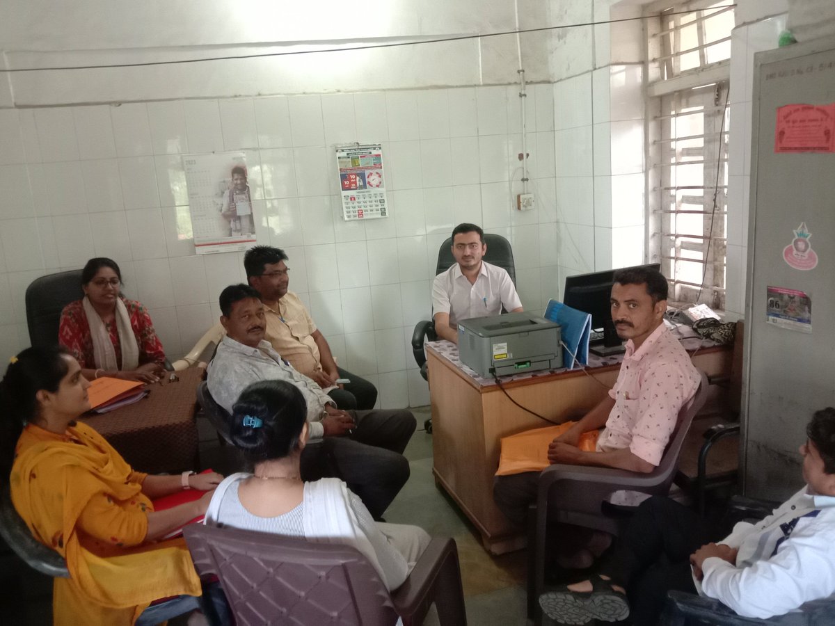 THORAJULA's tweet image. #Laboratory Technician Review About #Reporting/ANC Profile/Sputum &amp;amp; Malaria Test etc &amp;amp; Discuss About Quality #Labtest At #HWC
#Good #Healthcare #Checkup
#DiagnosticCenter

@GujHFWDept @mdnhmgujarat @CollectorAmr @ddoamreli @InfoAmreliGoG @AmreliHealth @ArunKumar23302 @OfficerIec