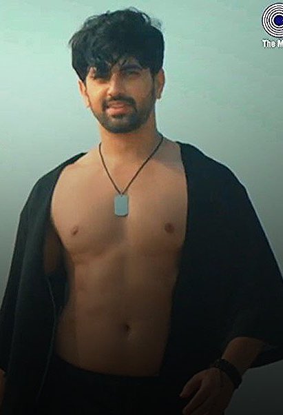 zainuimam's tweet photo. Why … hihi 

JO HAAL DIL KA TOMORROW 
#JoHaalDilKa #ZainImam https://t.co/ojNzzWaISl