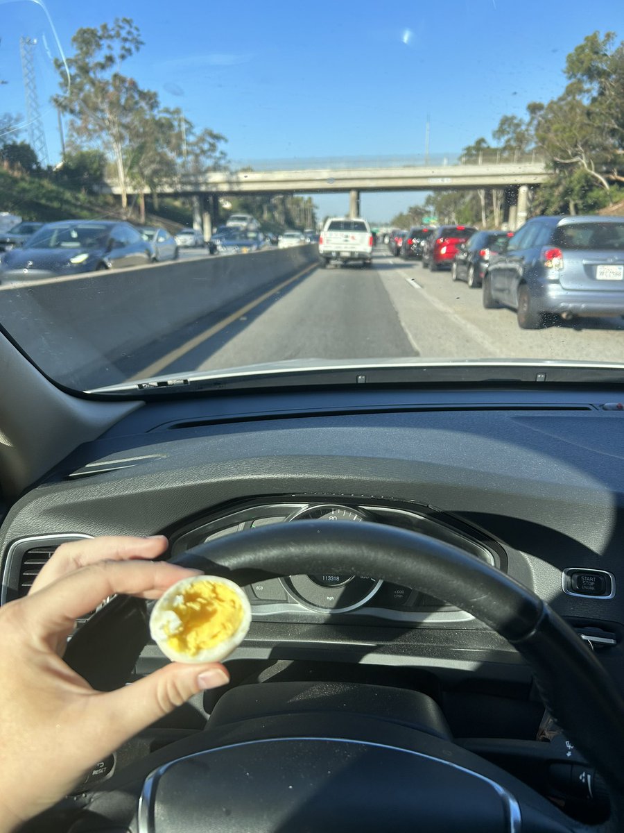 badtoothpaste's tweet photo. Rocking a hard boiled egg (HBE) on the 10 west https://t.co/2j2BoNUCEI
