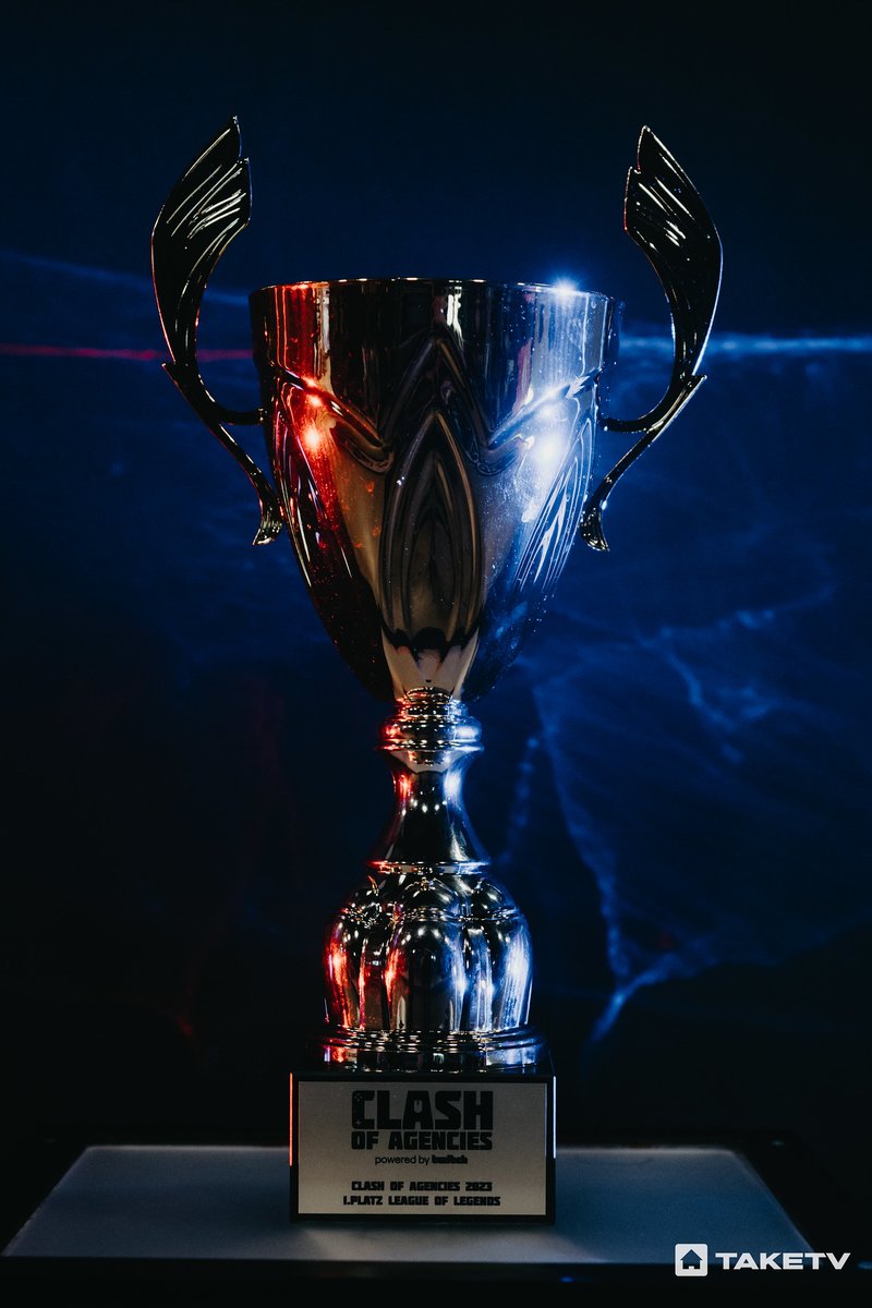 Gehört eigentlich @GroupMGermany für den ersten Platz beim <a href="/clashofagencies/">Clash of Agencies</a> in LoL, aber der ist für jede:n von euch da draußen: JEDE:R VON EUCH IST EIN CHAMPION! 🏆