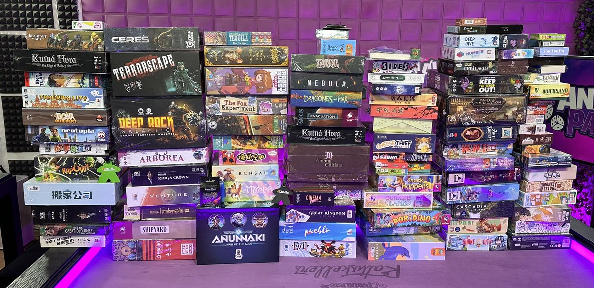 APJUEGOS's tweet image. En unos minutos abrimos más de 100 juegos del #SPIEL23