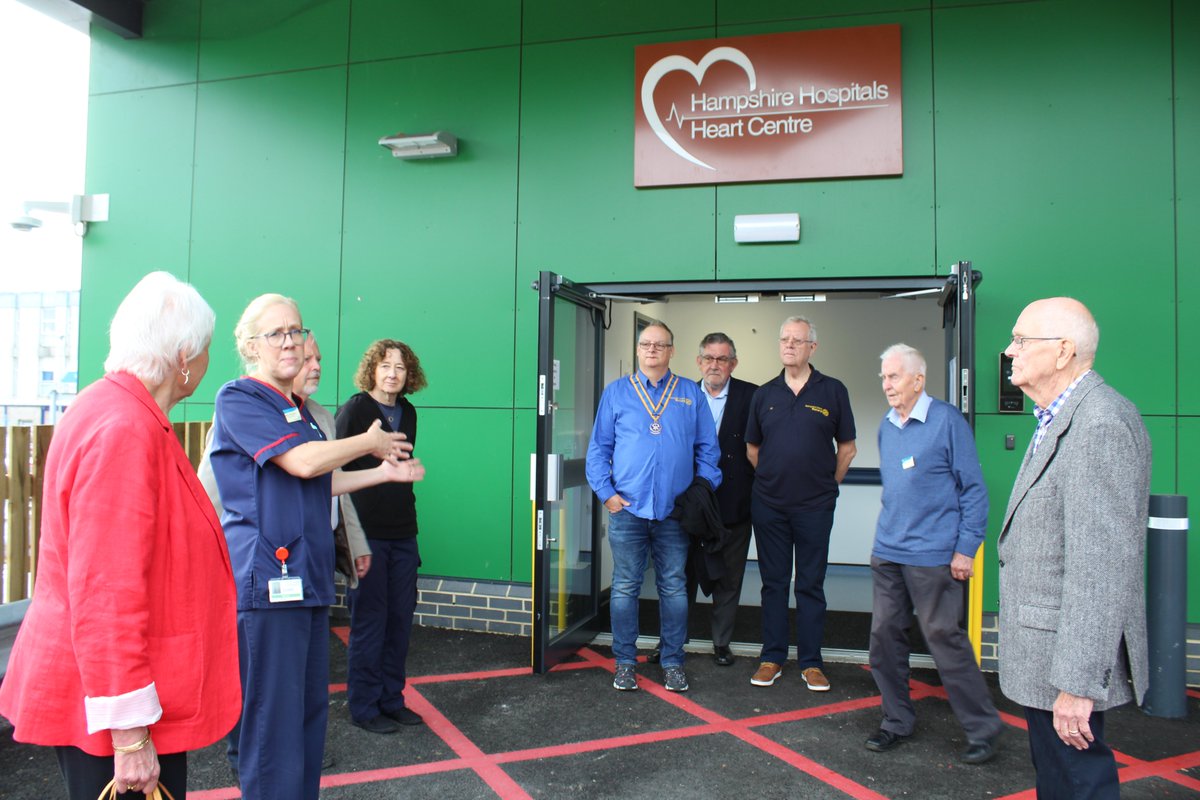 Today marked the official opening of the Hampshire Hospitals Heart Centre. We were honoured to host The Lord-Lieutenant of Hampshire, Nigel Atkinson Esq, and @MariaMillerUK, MP for Basingstoke, to open this state-of-the-art cardiac facility.