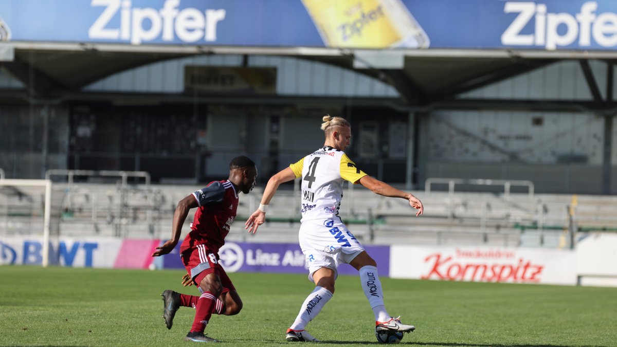 LASK_Official's tweet photo. Unser Spielbericht zum 1:1-Remis im heutigen Test⚽️
📰 Jetzt lesen: https://t.co/3krzqPUQEF #ASKFKZP #Testspiel https://t.co/W6SpwG7eMk