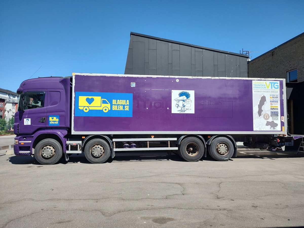 Hands down för specialmetall-företaget HARALD PIHL AB, haraldpihl.com som finansierade sjukvårdsutrustning och HELA lastbilen som vi byggde om till ett mobilt akut-sjukhus.

Den räddar Ukrainska liv. 

Varje dag.

❤️🇺🇦

Swish: 123 607 66 65
paypal.me/blagulabilen