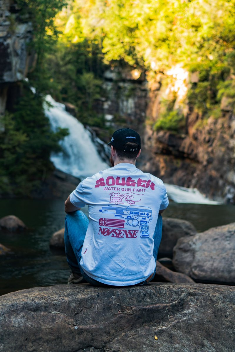 KinzokuNinjas's tweet photo. Out here touching grass. Love this merch line from @nonsensejapan 📸@Sixab0ve https://t.co/KU04hHZg0D