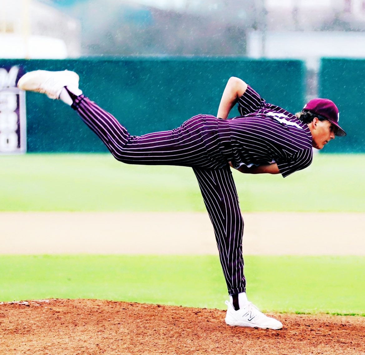 I’m blessed to announce my commitment to Panola Junior College to further my academic and athletic career. I’d like to thank my family, friends, and coaches who have all helped me get to this point. 
<a href="/PanolaBaseball/">Panola Baseball</a> <a href="/TheOriginalCT/">Colton Taylor</a> <a href="/TShelt26/">Todd Shelton</a> <a href="/ElyWhitmire/">Ely Whitmire</a> @HPac2019 @HPbaseball3