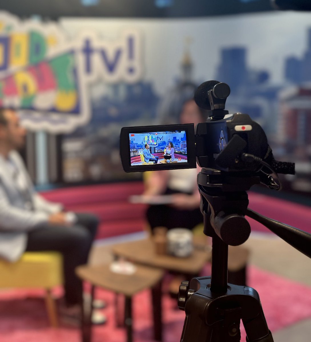 keano81's tweet image. Today we launched Good Shout TV, our live news studio simulation &amp;amp; it looked THE ABSOLUTE NUTS.

Not only did it look THE ABSOLUTE NUTS, but also… it worked.

So many people at today’s Future of Media event tried their hand at a live TV interview for the first time, &amp;amp; loved it