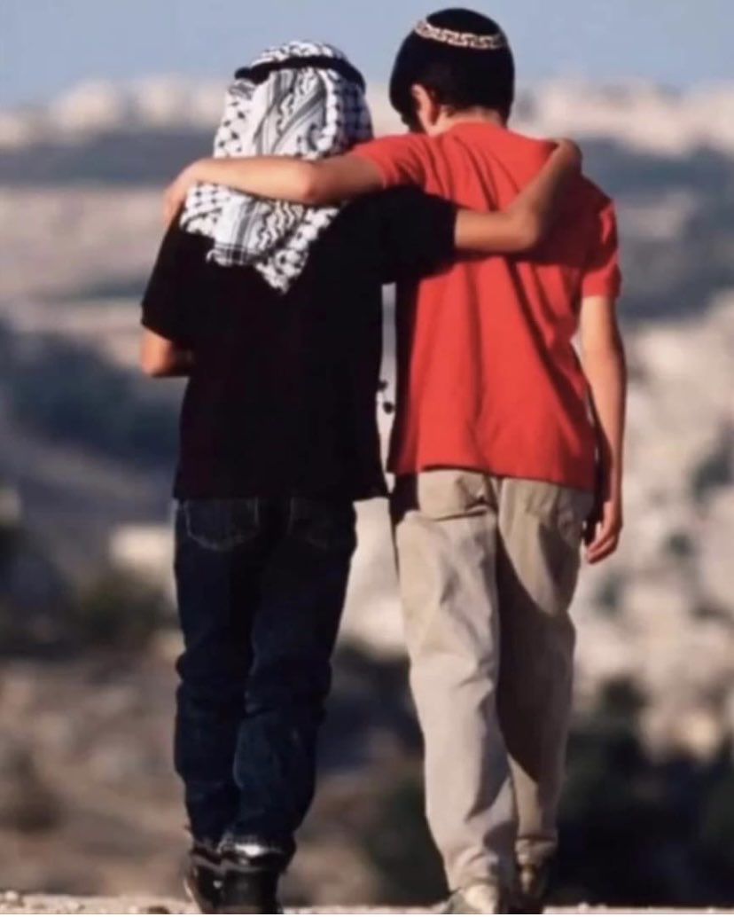 BorellaSb's tweet photo. È un desiderio di pace e fratellanza. È una utopia. Purtroppo. #Israele #Palestina https://t.co/albwDKQpn3