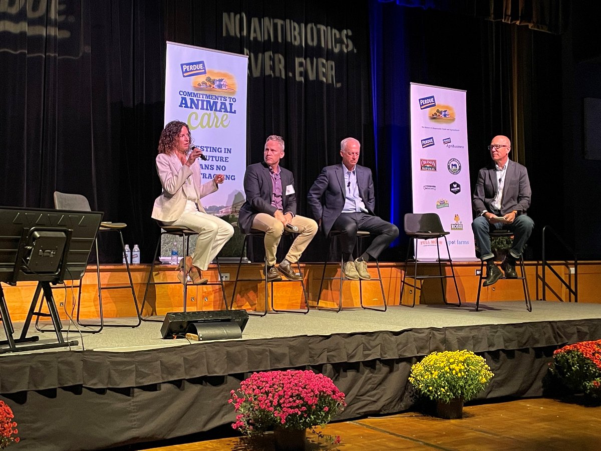 The #PerdueAnimalCareSummit discussion causing all the buzz: No Antibiotics Ever! Mark McKay, Perdue Foods’ Chief Commercial Officer, joined Dr. Lance Price, Dr. Michelle Kromm and Dr. Bruce Stewart Brown for a deep dive into health implications and alternatives. #poultryfarming