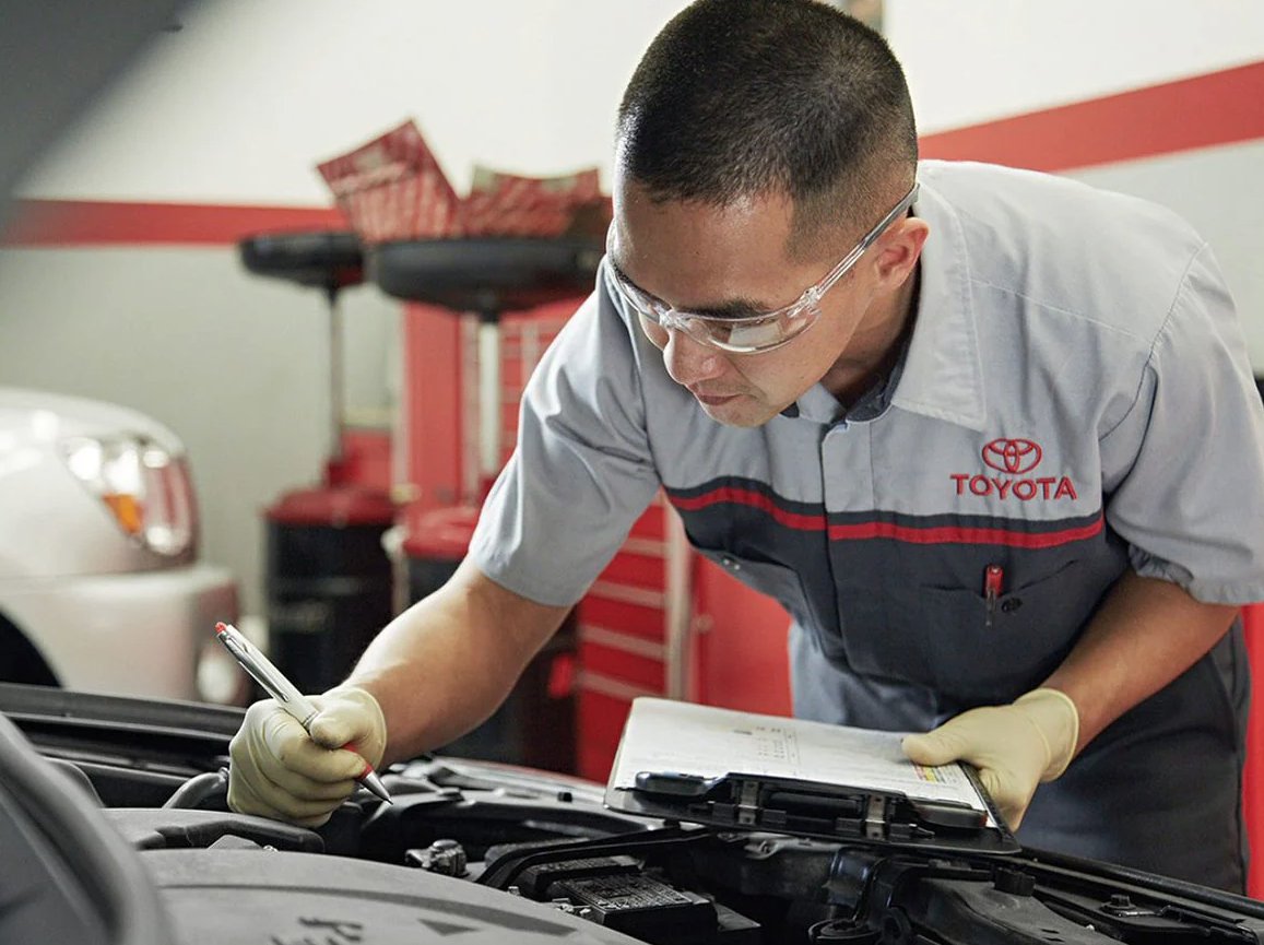 AfterMktMatters's tweet photo. According to this new report, dealer bays stand to gain significant repair opportunities from the new cars and light trucks they sell.
https://t.co/BQDI5IEnuF
#aftermarketmatters #automotiveaftermarket #independentrepair #dealerservice #repairsweetspot https://t.co/VDIvNXd6XB