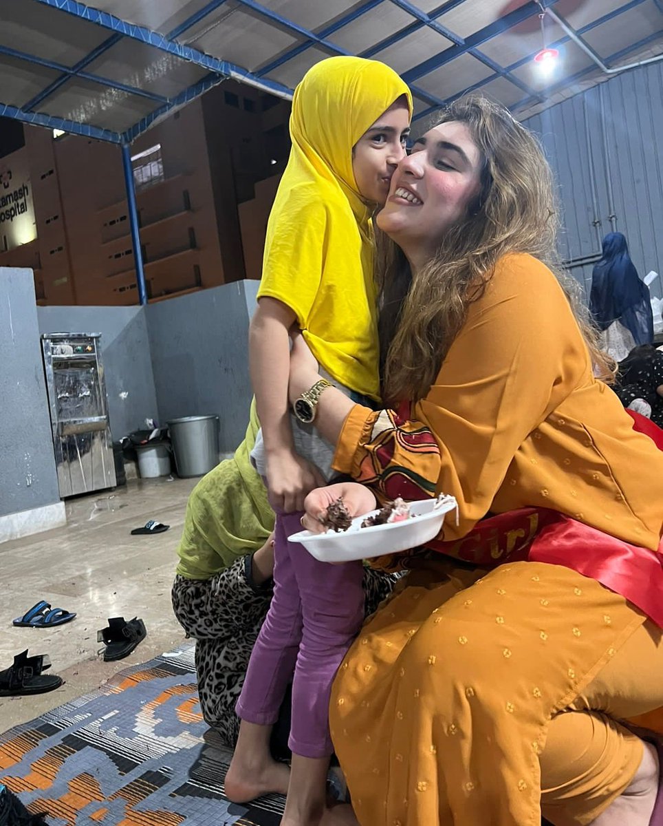 ٽڪ ٽاڪ اسٽار
اقصا ڪينجهر ليلا جمالي سان ڪو بہ حادثو ناھي ٿيو ھو خيرت سان آھي! 
رب پاڪ پياري ڀيڻ اقصا ڪينجھر ليلا کي وڏي ڄمار ۽ صحت عطا فرمائي
غلط افواھ ڦيلائڻ وارن کي شرم اچڻ گھرجي