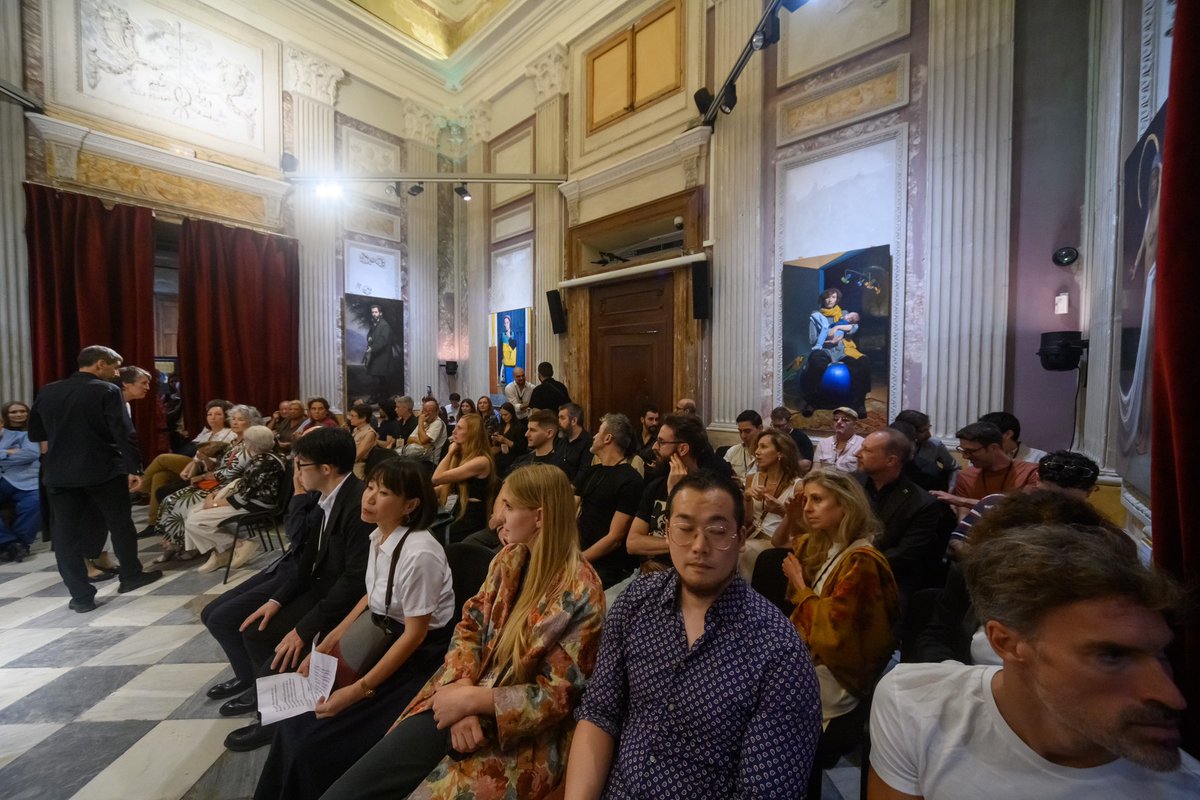 haitzpaintz's tweet photo. More pics of @figurativas_ International Painting competition 2023 💪 What a magical night!! Thanks to @meammuseum for this opportunity ✨
#figurativeart #contemporaryart #award https://t.co/l2EO4ar4vM