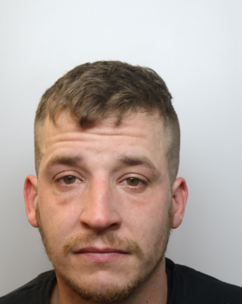 Macclesfield Police tweet media