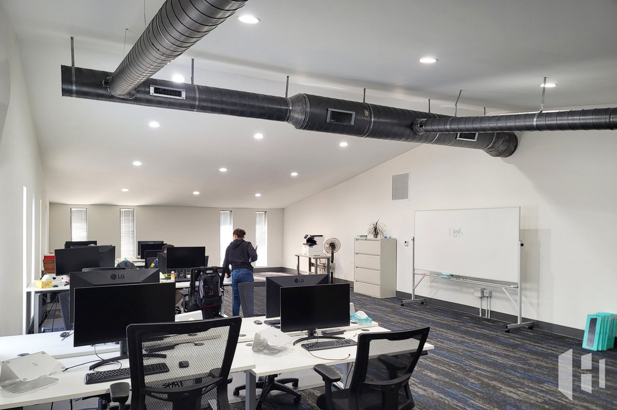 high_archi's tweet image. Another unique High Arch project is complete!

Some of the most sophisticated automated trucking tech is coming to a city near you!

#automationtechnology #automatedvehicles  #localarchitect #texasarchitects #commercialdesin #commercailarchitect #highdesign #higharchitecture