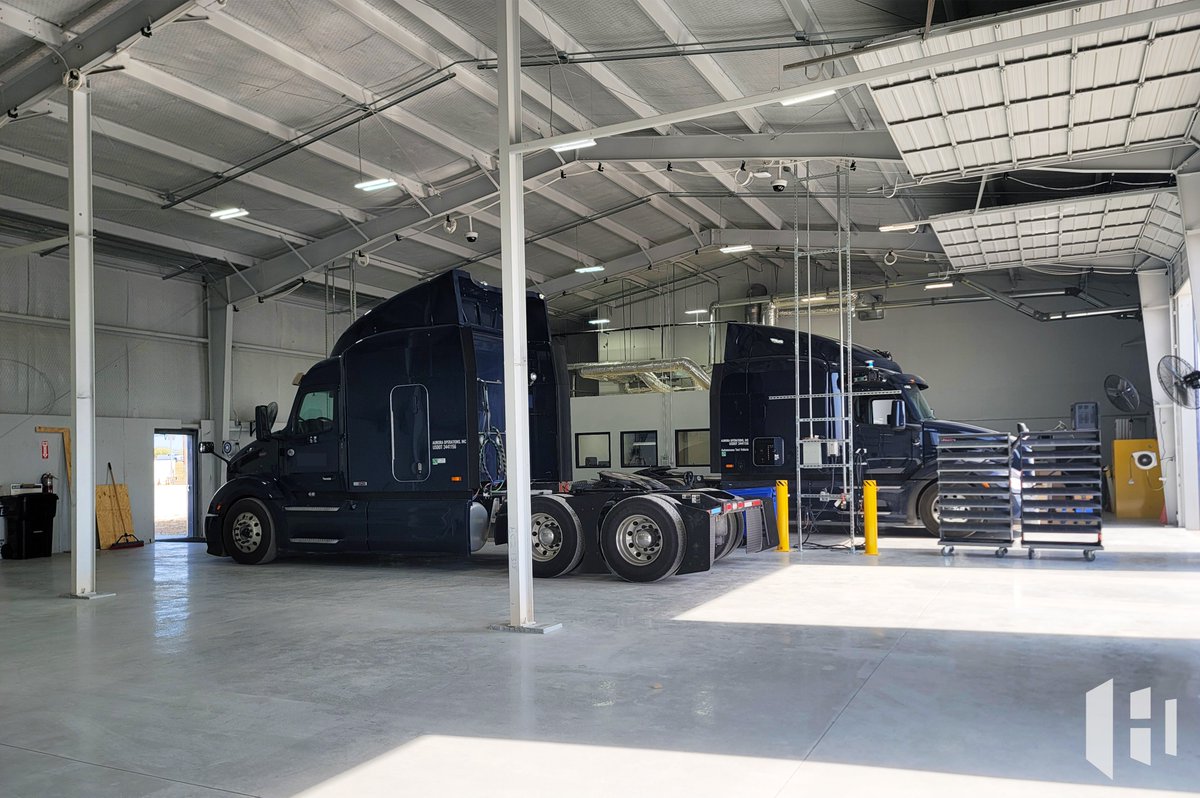 high_archi's tweet image. Another unique High Arch project is complete!

Some of the most sophisticated automated trucking tech is coming to a city near you!

#automationtechnology #automatedvehicles  #localarchitect #texasarchitects #commercialdesin #commercailarchitect #highdesign #higharchitecture