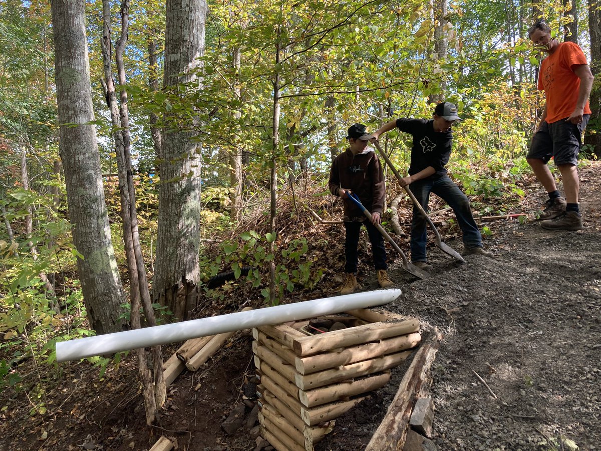 WH Middle School tweet media