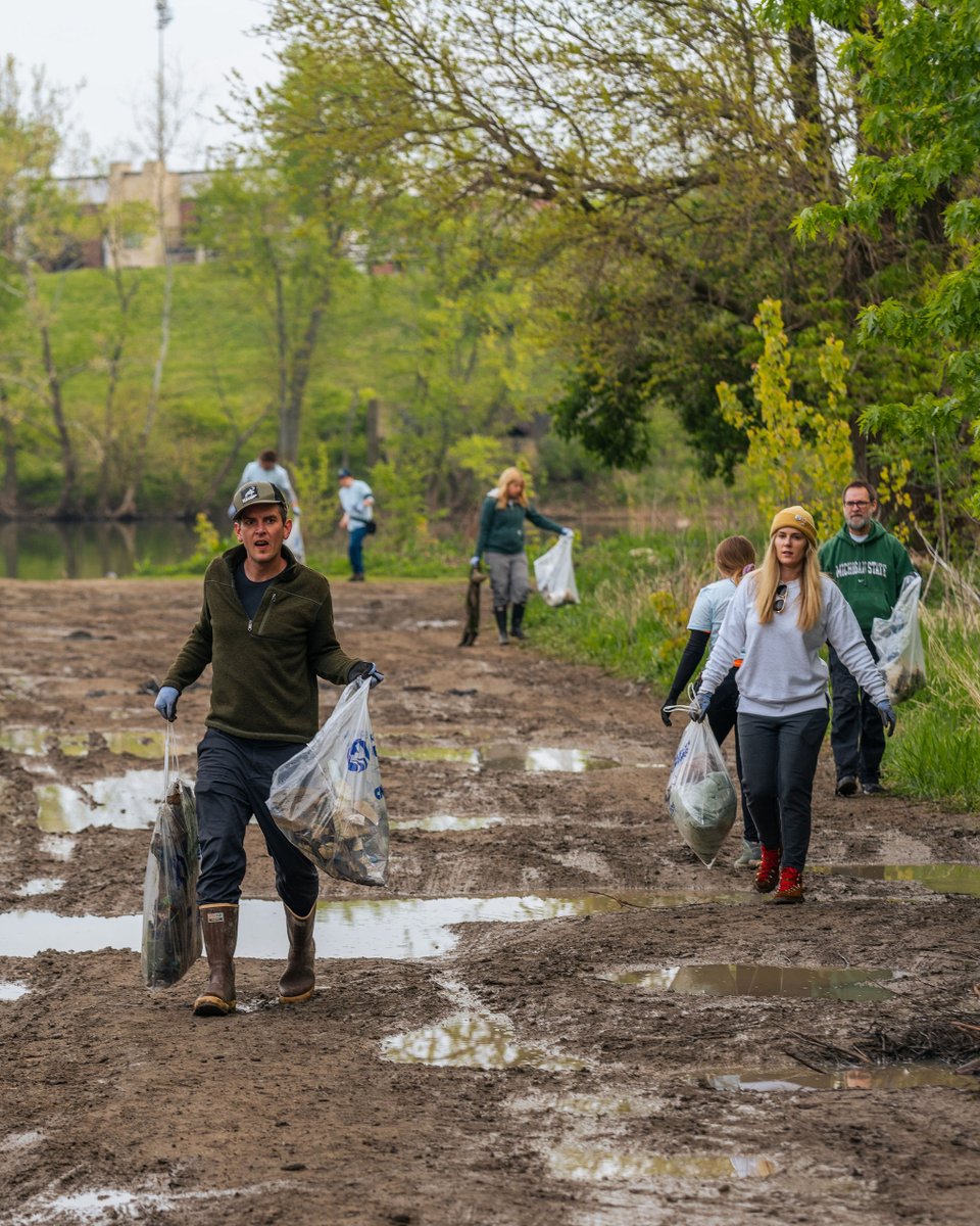Frank's Paddlesports Livery tweet media