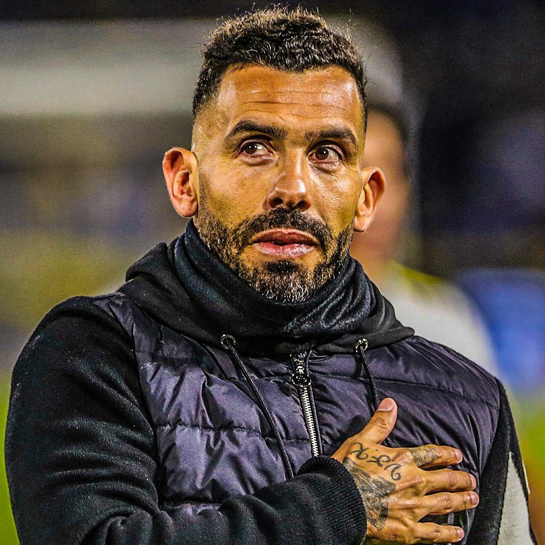 eurofootcom's tweet photo. 🇦🇷⚽️ Independiente manager Carlos Tevez: "3 of the boys in our squad today told me that they did not know how to add or subtract. That is poverty." 

"We are now setting up a project with the club to provide them with a teacher, so that after training they can spend two hours studying."

"We can bring a boy food, we can help him with a lot of things, but studying... he needs to know how to protect himself, how to know to read what he is signing." (@fantinofantino)