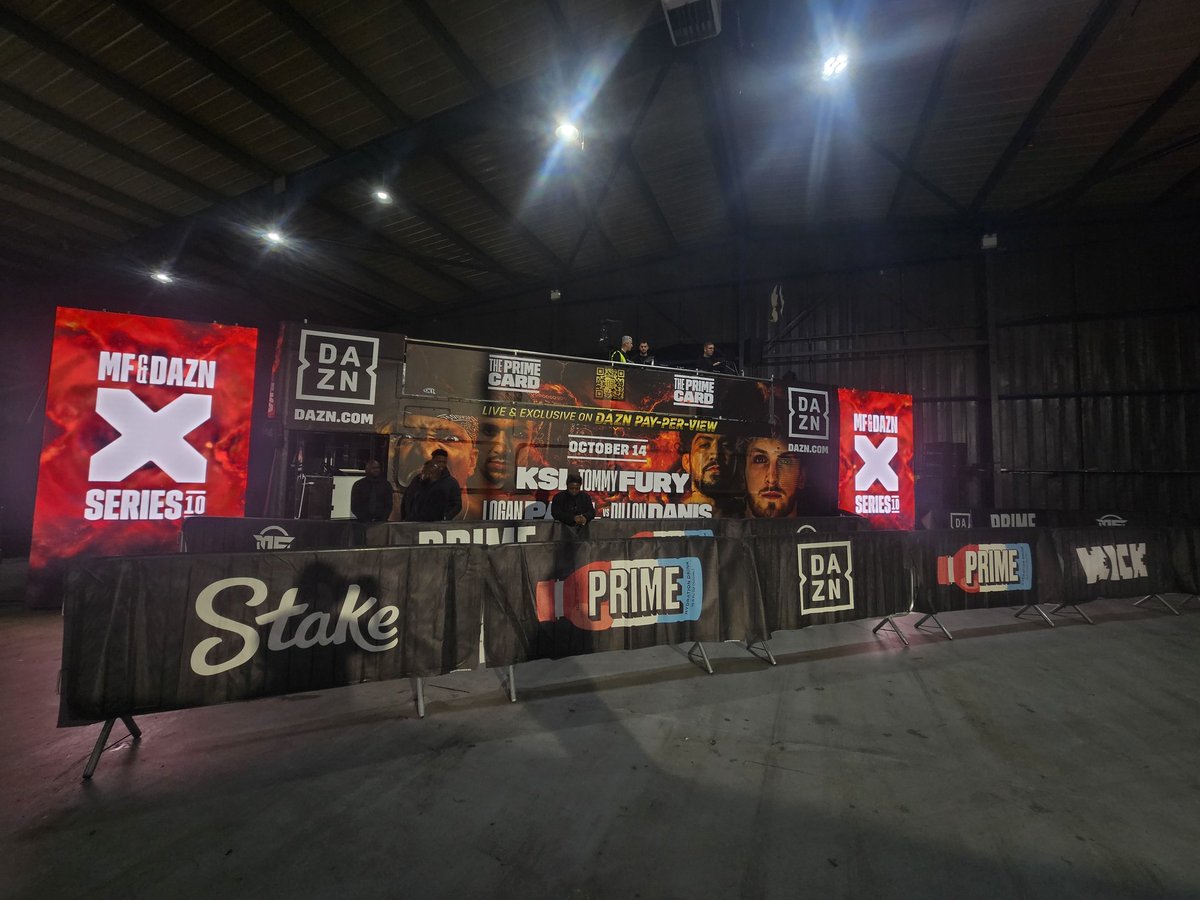 Mrboxingscene's tweet photo. ‼️MEDIA WORKOUT ‼️
Nearly that time again 👀
#mediaworkout #primecard #Misfitsboxing #Misfits #KSIFury #DAZN https://t.co/ASt4BrDaJq