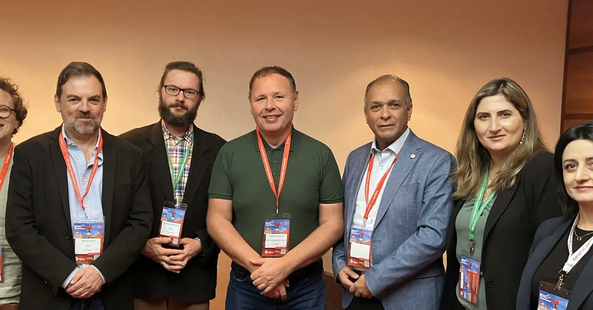 cesargarridod's tweet photo. The strength and experience of the WFH together with the EHC are the best support for our NMOs in Europe.@wfhemophilia @EHC_Haemophilia @EHC_Haemophilia https://t.co/QAHRsSndiu