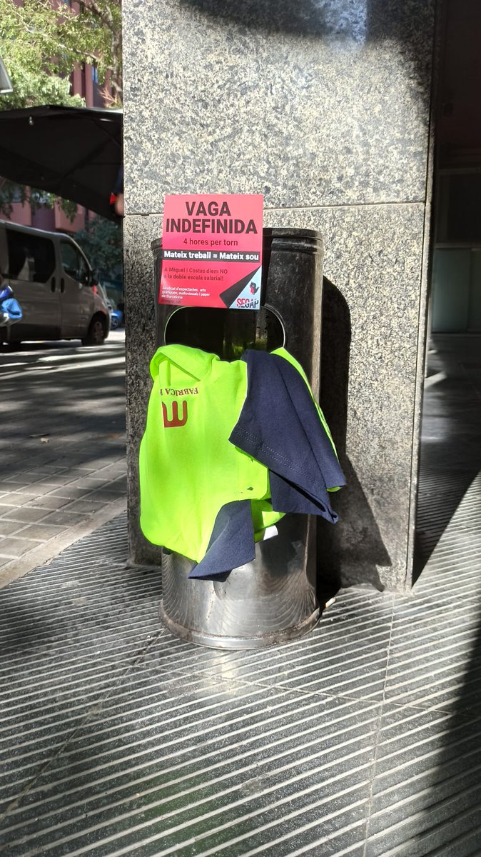 13 ava semana de #huelga en la Fábrica de papel #smokingpaper MIQUEL Y COSTAS, Barcelona.
250 famílias en pie por #dignidad. #orgullo clase obrera
<a href="/rac1/">RAC1</a> <a href="/CatalunyaRadio/">Catalunya Ràdio</a> <a href="/eldiarioes/">elDiario.es</a> <a href="/diariARA/">diariARA</a> <a href="/Yolanda_Diaz_/">Yolanda Díaz</a> <a href="/jordievole/">Jordi Évole</a>