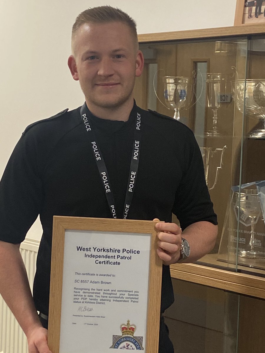 WYP_HBrear's tweet photo. Proud to present SC Adam Brown with his Independant Patrol certificate this afternoon. He has hit the ground running since joining WYP and shows great potential. 👏👏 https://t.co/iESLgL2C6h
