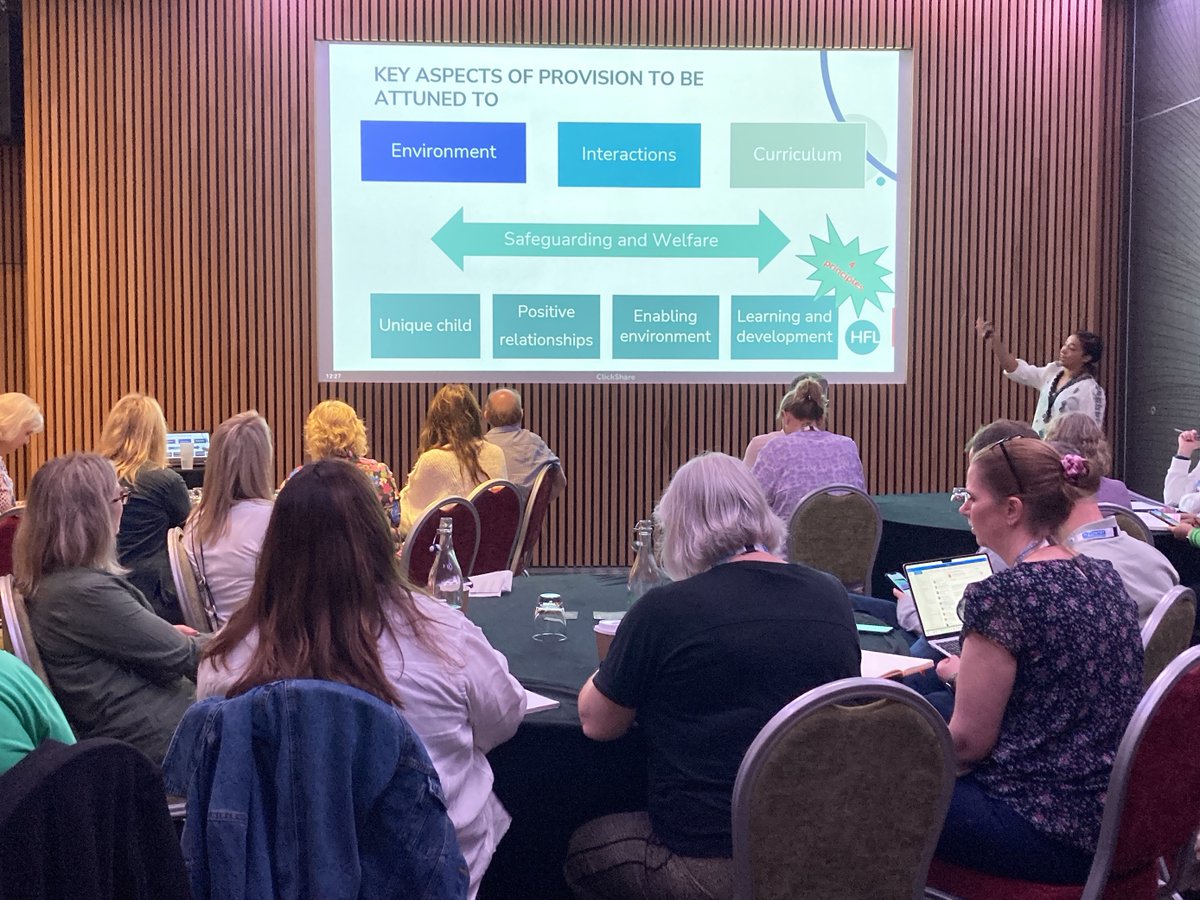 HFL_Education's tweet image. Thrilled to see a packed room for &apos;Magic or Mayhem: High Quality Child-Initiated Learning&apos; workshop with experts Lucky Khera, Andrew Boyes, Rebecca Collins, and Hayley Yendell from @hertsearlyyears! #HPHTC23