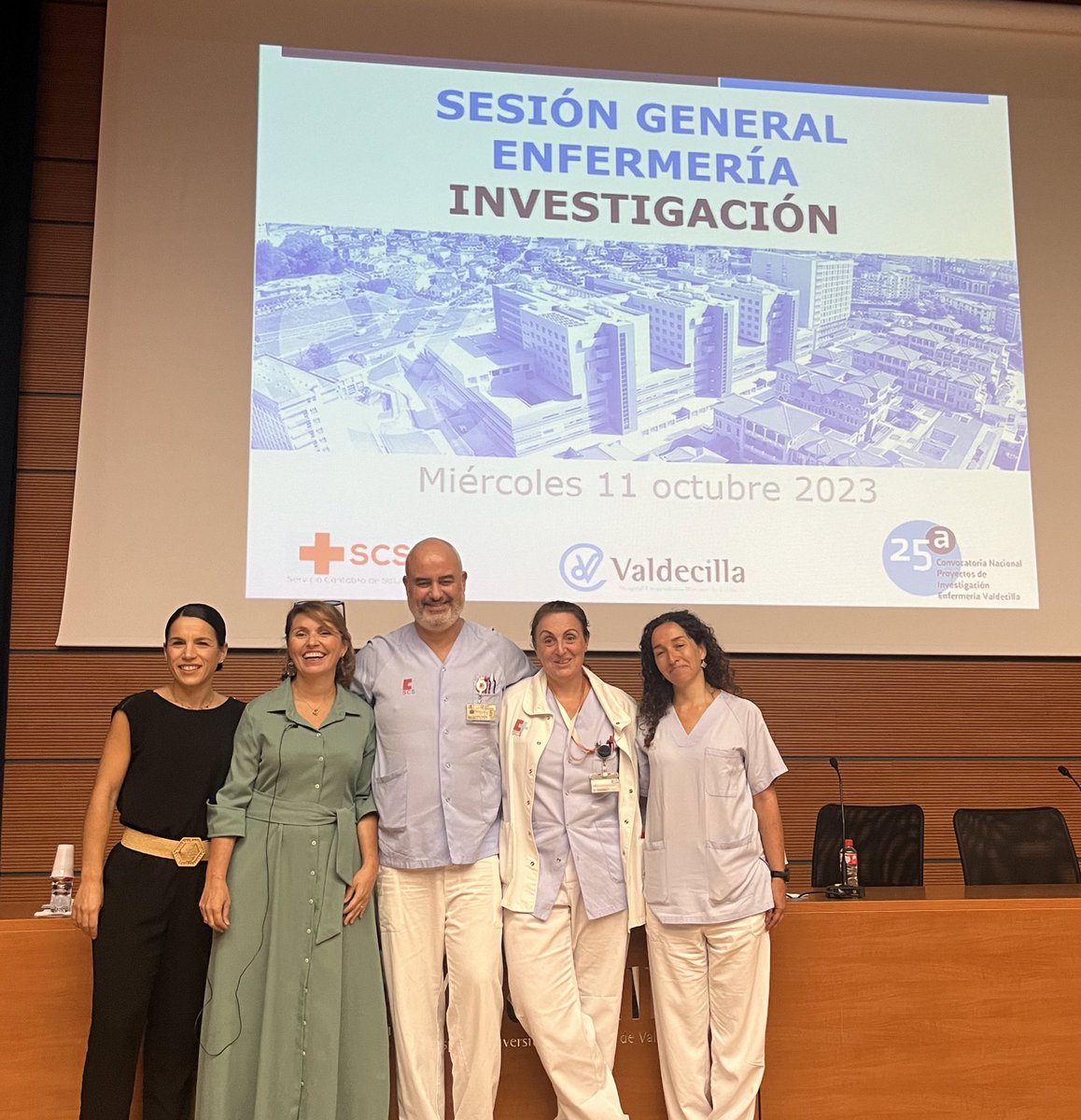 jl_cobo's tweet photo. Muchas gracias a @sanesteban6 Elena Rivas @northspain y Eva  Hernández por vuestra participación en la #SesionGeneralEnfermeria @HUnivValdecilla que hemos celebrado hoy sobre #InvestigacionCuidados

#SomosValdecilla https://t.co/bSzvpszVOj