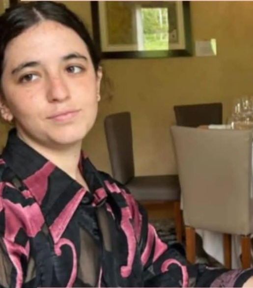 אנחנו כואבים את הירצחה של חברתנו איילת ארנין בידי מחבלים במסיבת הטבע. איילת הגיעה למערכת לפני כשנה והייתה סמל למקצועיות, חריצות ושאפה תמיד לשלמות בעבודתה. היא הייתה אהובה על כולנו. יהי זכרה ברוך