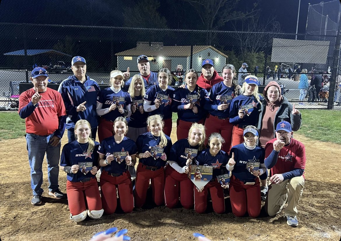 summer_stowers's tweet photo. This past weekend, my team and I played in the Madison Small memorial tournament in Ashburn VA. We played hard all day and won the championship. I am so proud of my team and how far we have come and I am so excited to see how the rest of this season goes. https://t.co/420MUbAJrl