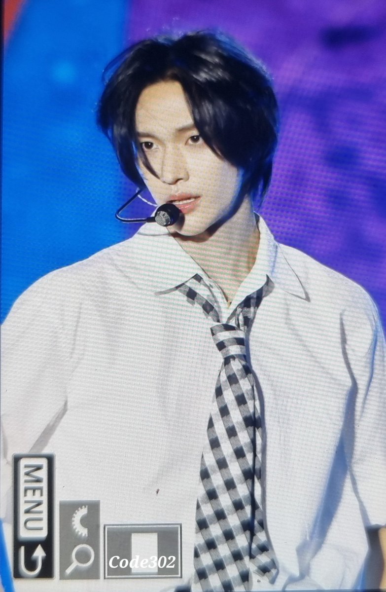 302Code's tweet image. 231011 G-100 기념 행사

#RIIZE #라이즈 #원빈 #WONBIN