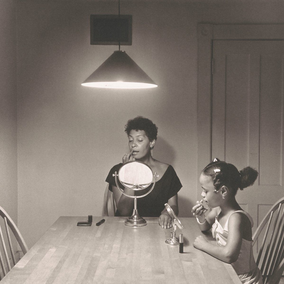 UNTITLED (WOMAN AND DAUGHTER WITH MAKE UP), Carrie Mae Weems, 1990 #blackarthistory