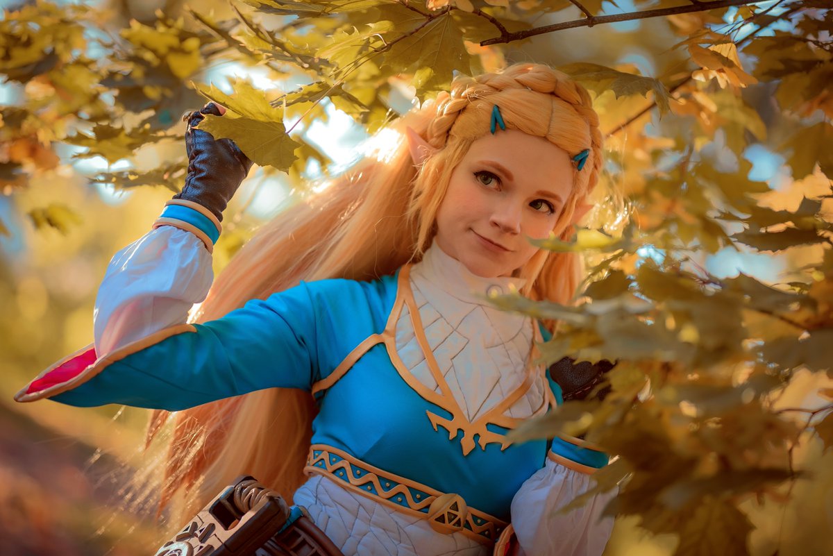 Legend of Zelda: Breath of the Wild cosplay by KayaKirkland on