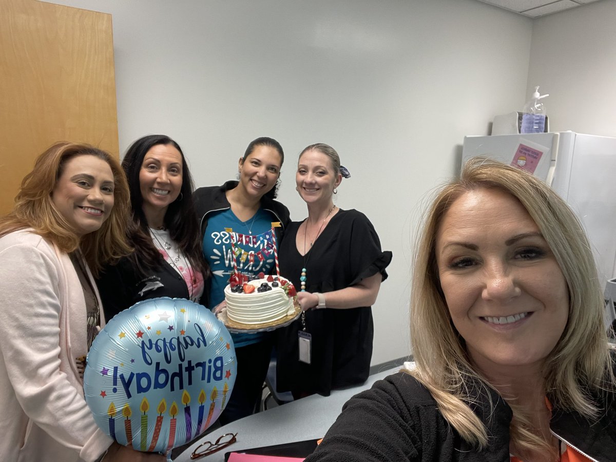 Silver Palms Kindness Crew celebrates our phenomenal office clerk’s birthday!! Happy Birthday Ms. Vanessa!! We ❤️ you!!