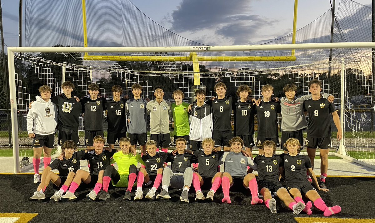 4-1 win behind (2) Richie Keifer goals and one each from Gavin Nau and Andrew Halko as we support
Breast Cancer Awareness Month <a href="/HVCentralHS/">HVCHS- Official Account</a> <a href="/HVATHLETICS/">HVCHS Athletics</a>