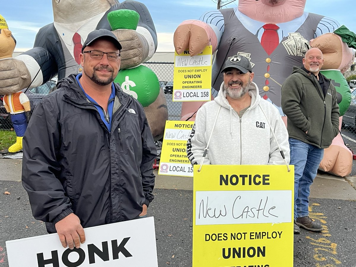 Teamsters294's tweet photo. NOTICE: New Castle Construction DOES NOT EMPLOY UNION OPERATING ENGINEERS!!! Capital Region Building Trades &amp; Teamsters stand strong against non union work on the job site at the Port Of Albany! @Teamsters @Quacky294 @KoniszewskiStan #UnionJob @TeamsterHughes #UnionStrong https://t.co/aSMRJYilGR