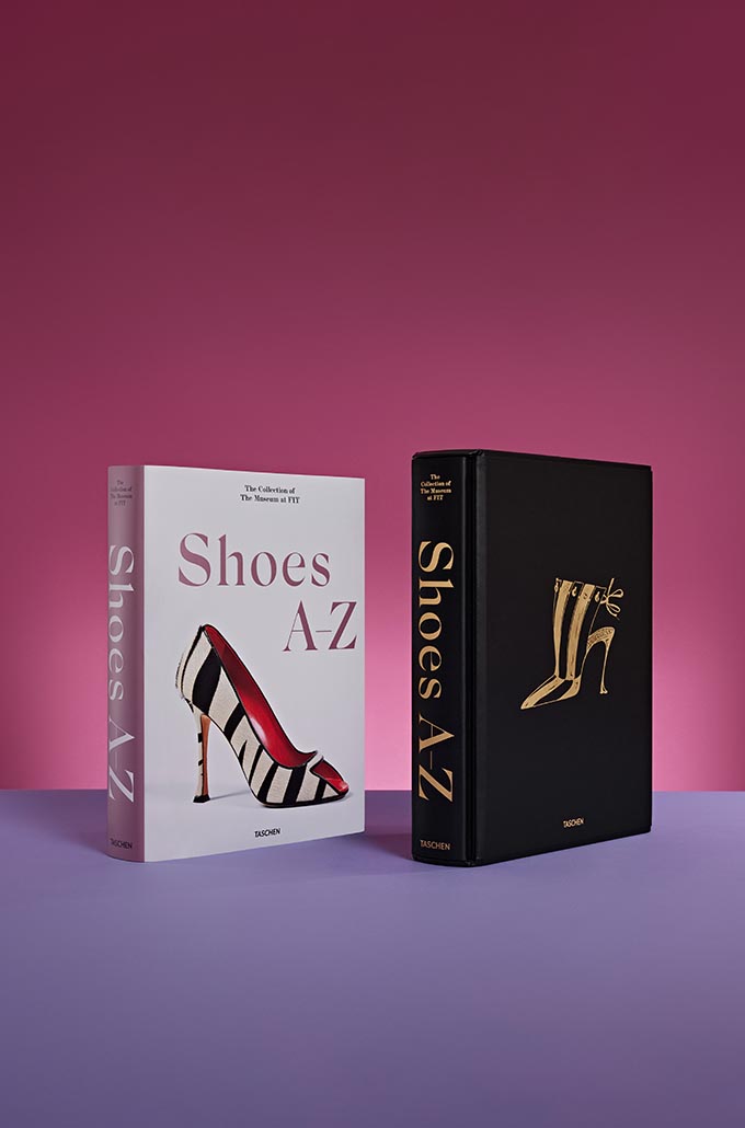 BOOKS - Shoes A-Z. 
Diseños y bocetos originales de la colección del Museum at FIT / Designs and original sketches are presented in the book from the museum’s pristinely preserved collection. #fashionhistory #Shoes #Accessories #museum #style 

thecostumemagazine.com