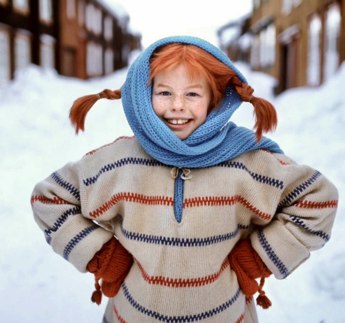 Tovan Thåst tweet media