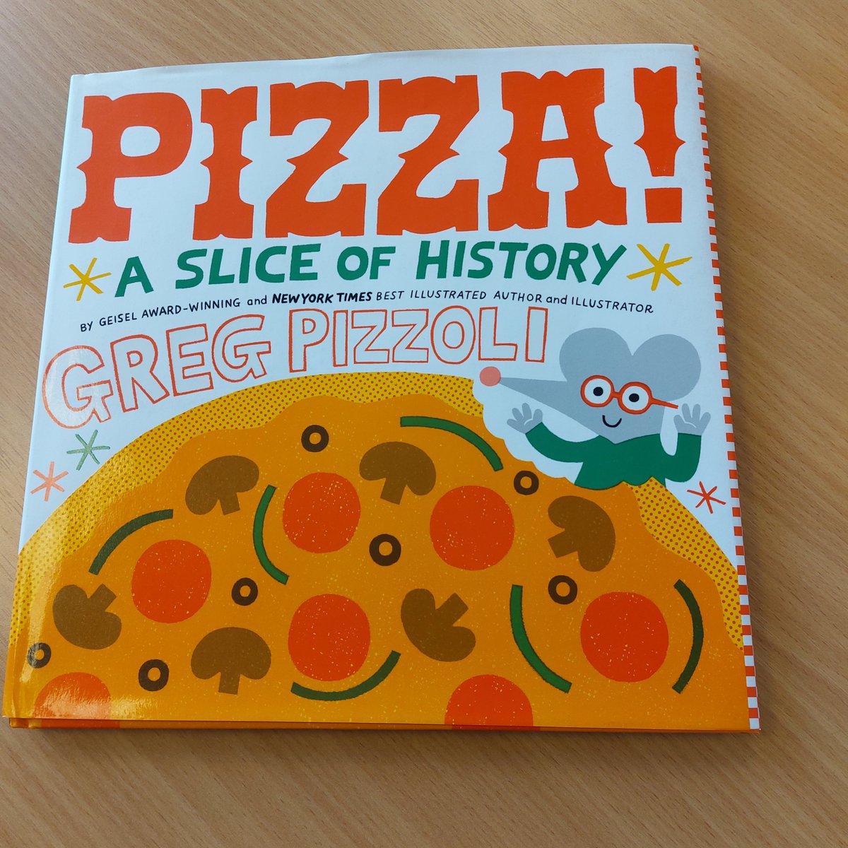 TrThorntree's tweet photo. Mr Watson shared one of the #ExtolReads Non-fiction books in Picture Book assembly. Did you know that margarita pizza is named after an Italian queen? #FutureYou https://t.co/4WTxqdSU5Q